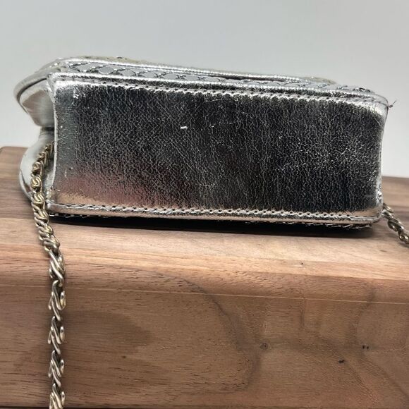 Vintage F.W. Woolworth Silver Metallic Sequins Mini Chain Bag - Picture 11 of 16